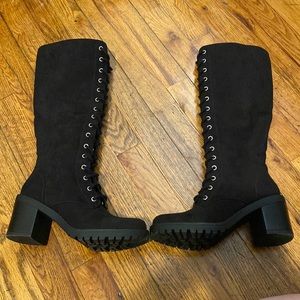 Emanuelle Heeled Boot